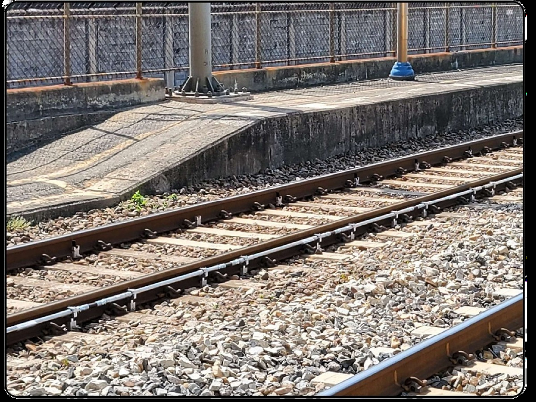 Sistema de Monitoramento de Trilhos Ferroviários RTM